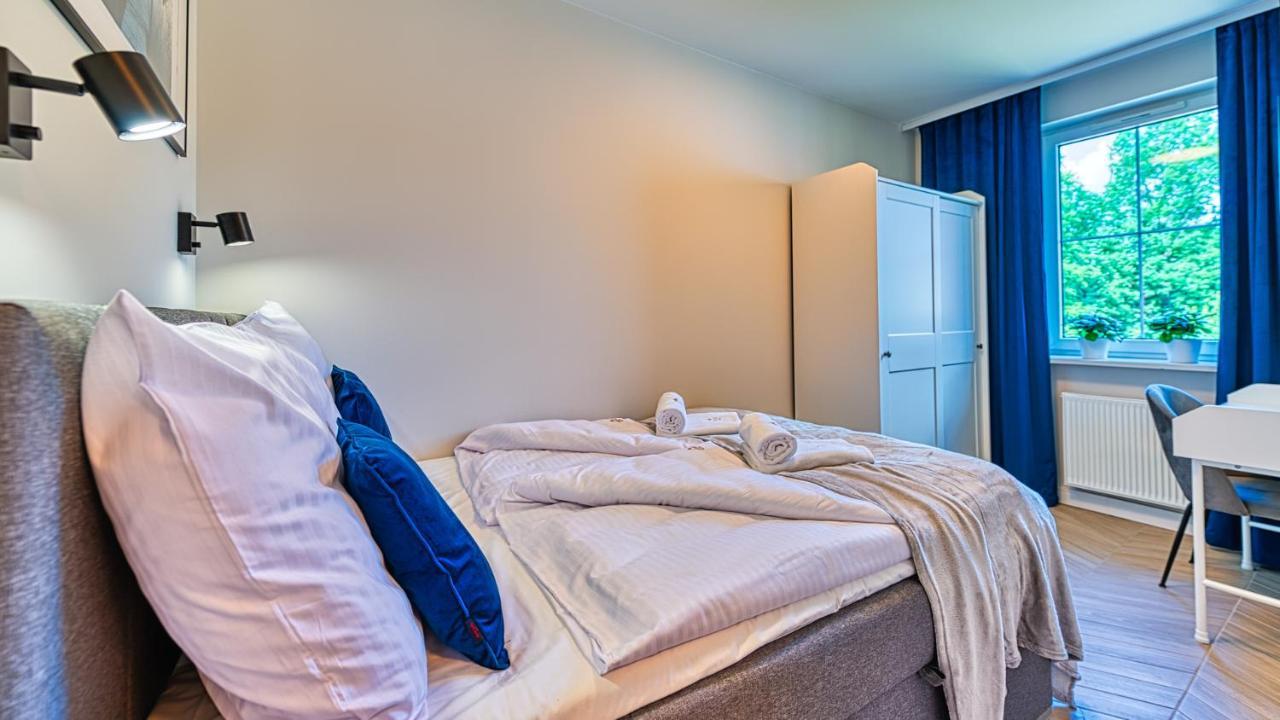 Apartamenty Centrum - Wyszynskiego 9 By Royal Aparts Swieradow-Zdroj Luaran gambar