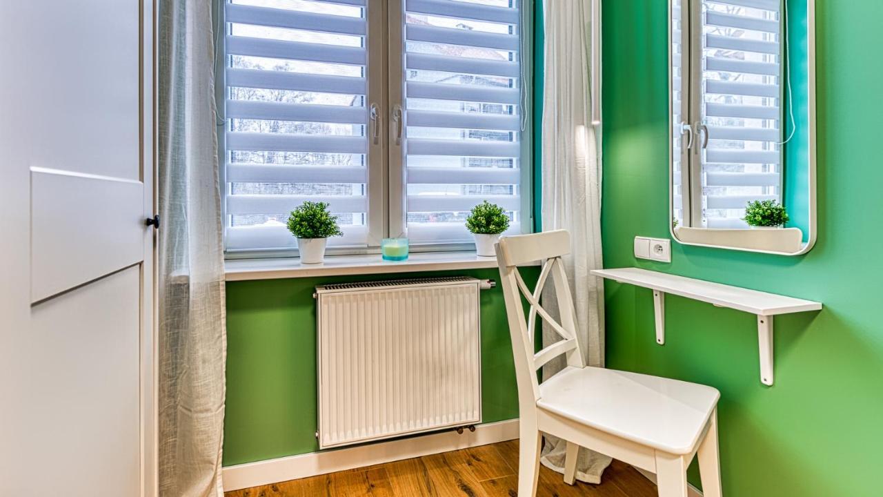 Apartamenty Centrum - Wyszynskiego 9 By Royal Aparts Swieradow-Zdroj Luaran gambar
