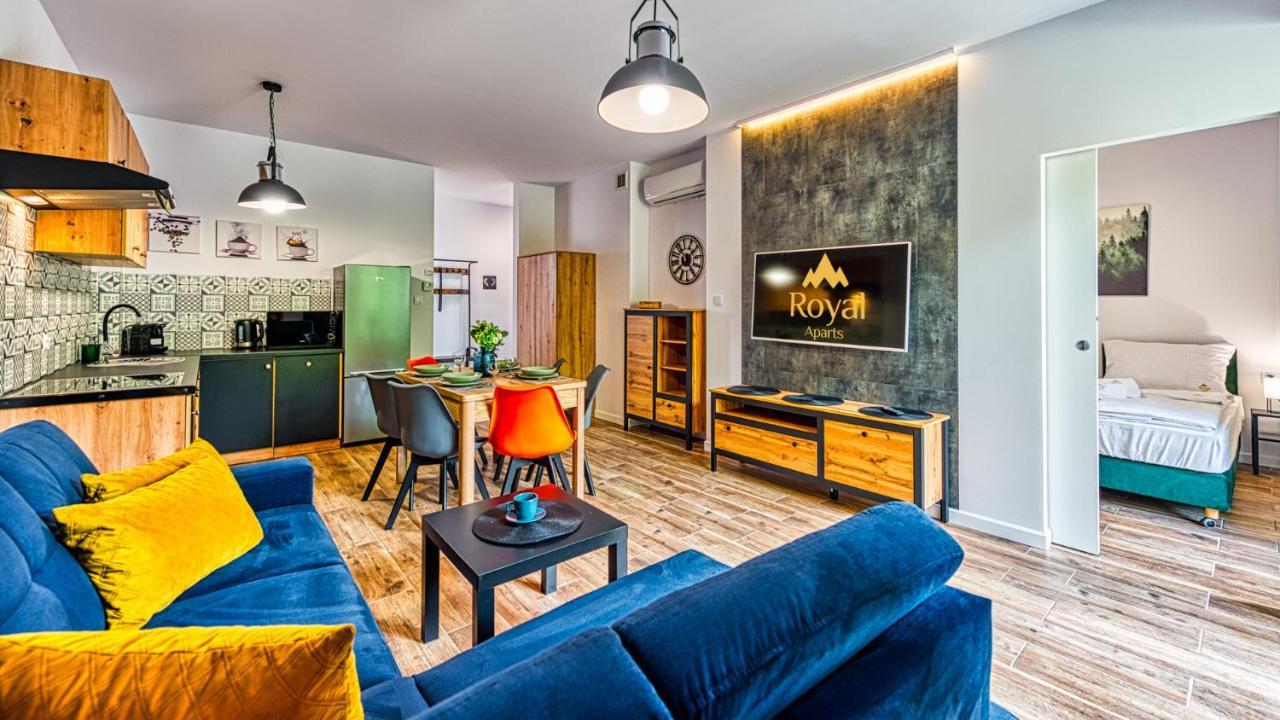 Apartamenty Centrum - Wyszynskiego 9 By Royal Aparts Swieradow-Zdroj Luaran gambar